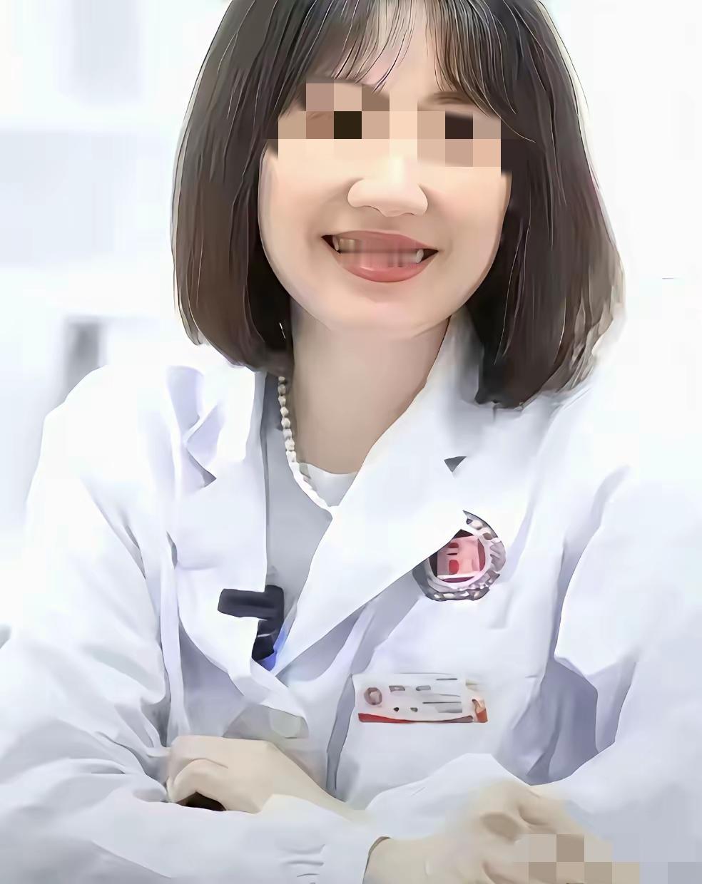 大家都在问曾医生的这段17分钟的视频到底是谁拍的？有个网友在评论区公开承认，就是