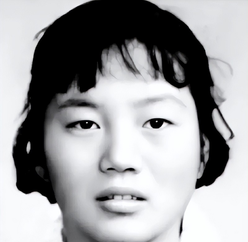 1968年，21岁的女知青廖晓东，嫁给了一贫如洗的老光棍。新婚夜，廖晓东一脸娇羞