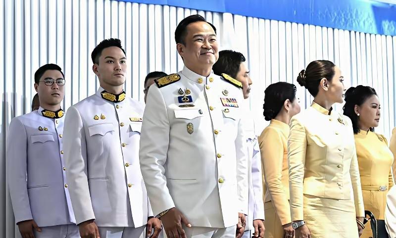 柬埔寨前首相洪森大失所望！泰国现总理阿努延在私底下和洪森的关系是非常不错的，阿努
