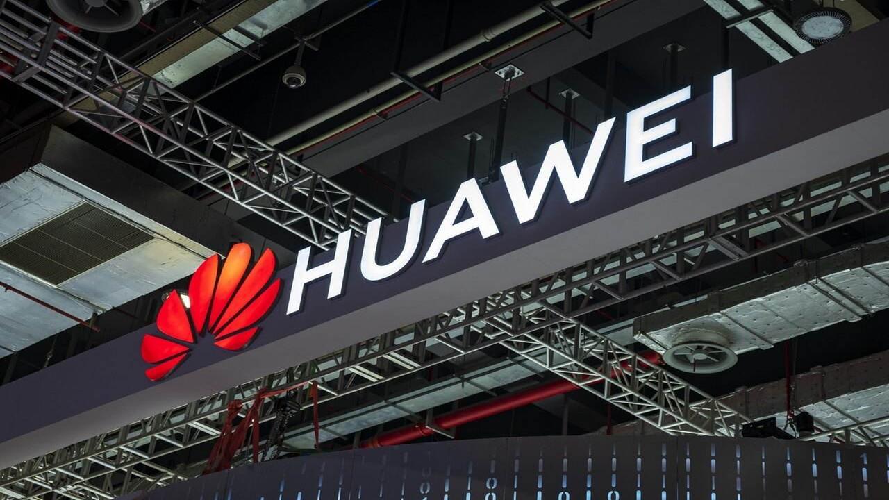 韩媒：华为击败苹果，时隔五年重夺中国智能手机市场榜首！1月16日，韩国媒体《今