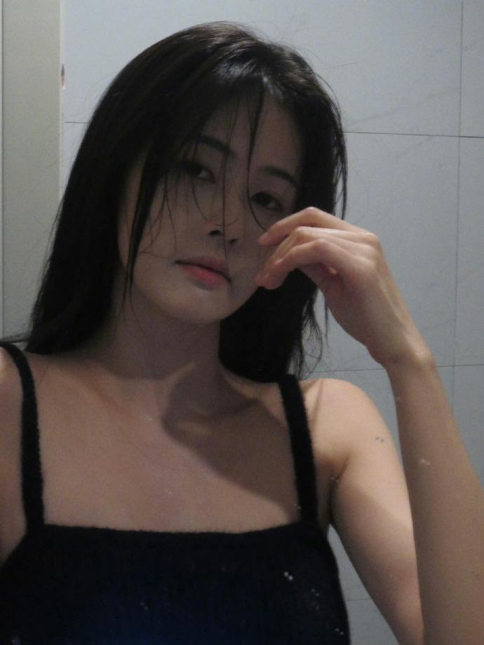 白鹿这也太诱人了吧