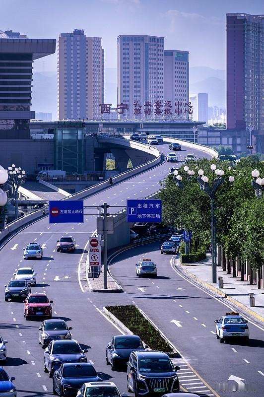 西宁楼市：国家统计局8月房价数据出炉，西宁新房环比下跌0.2%，二手房环比下