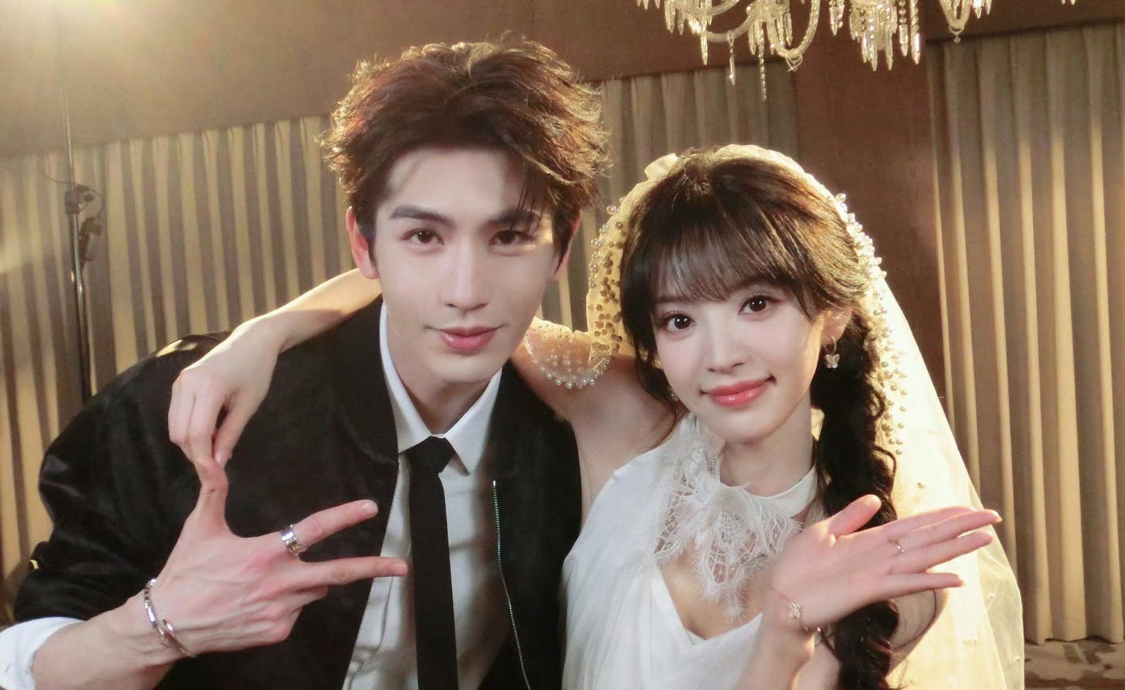 看得我太爽了田曦薇的脸就该拍个上百部现偶剧…..