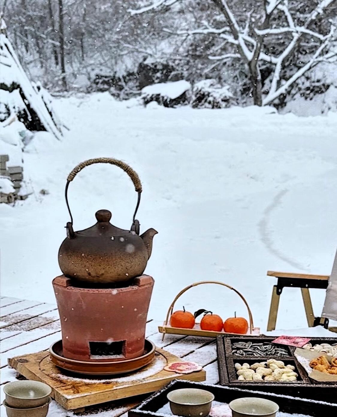这事儿真是让人脊背发冷，荒诞至极！印度一个大二男生，就因种姓低被嫌弃，竟想出