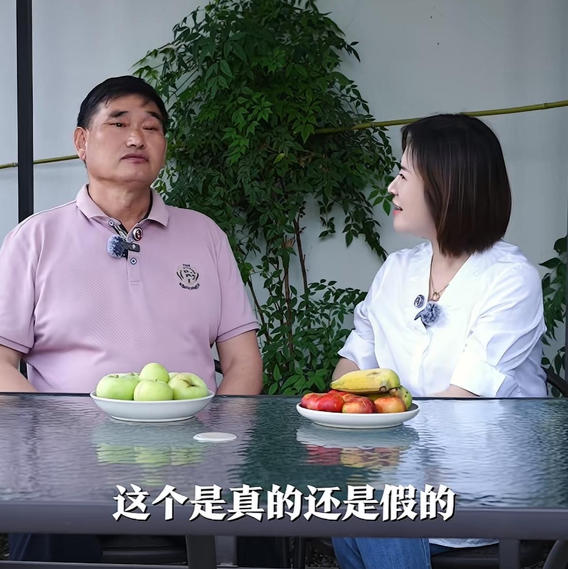 大衣哥高情商回应网传存款上亿还真别说，“大衣哥”朱之文能够屡次翻红，并不是因为