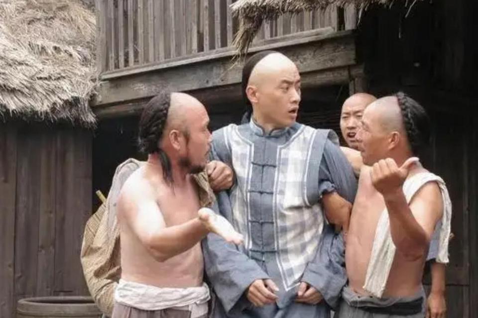 清初京城最大的“黑社会”，顺治派亲王出马，才端掉其保护伞。满清刚打进北京城那会