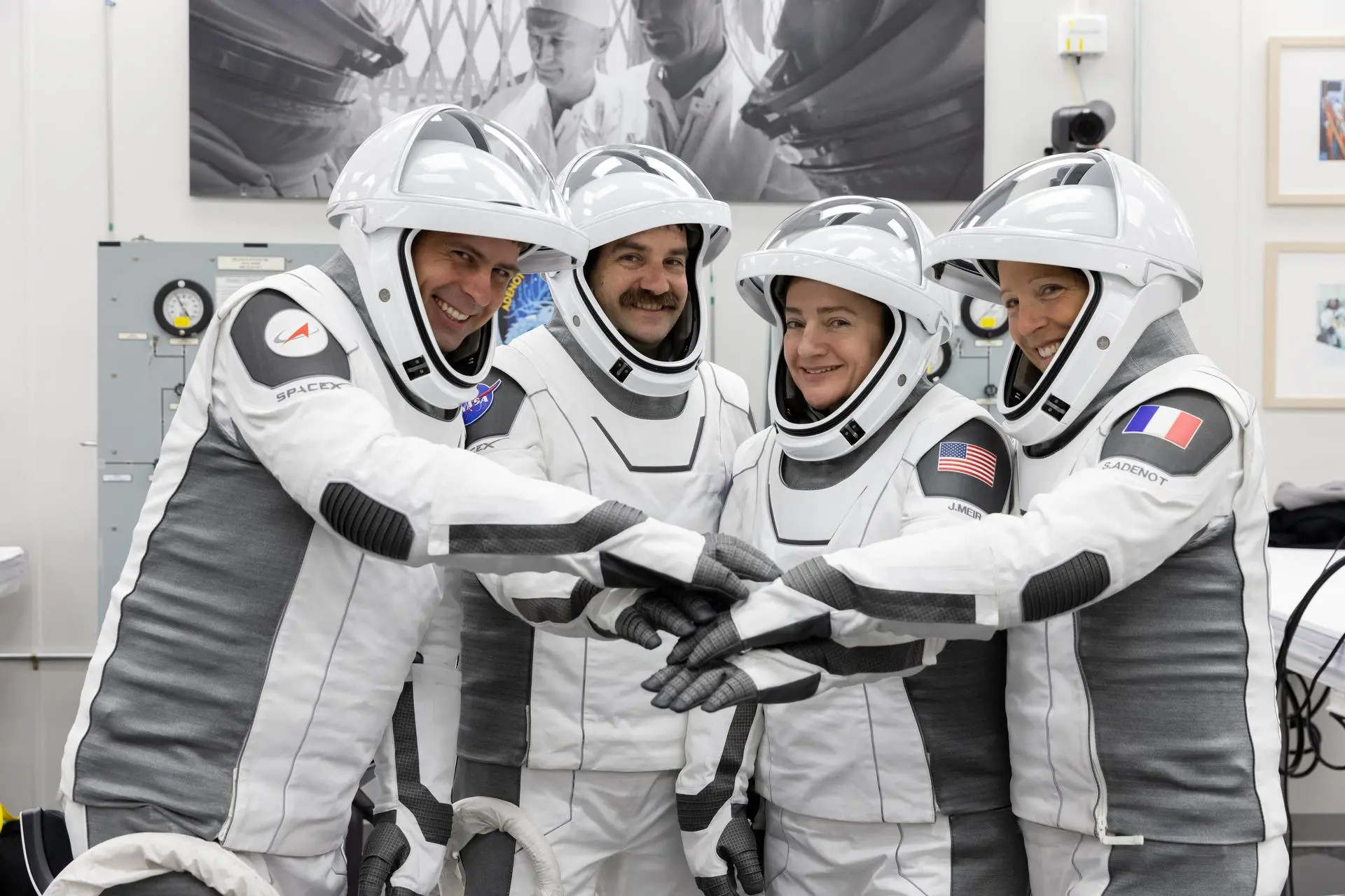 记者见面会！【美国东部时间9月16日星期三下午2:45，美国国家航空航天局（NA