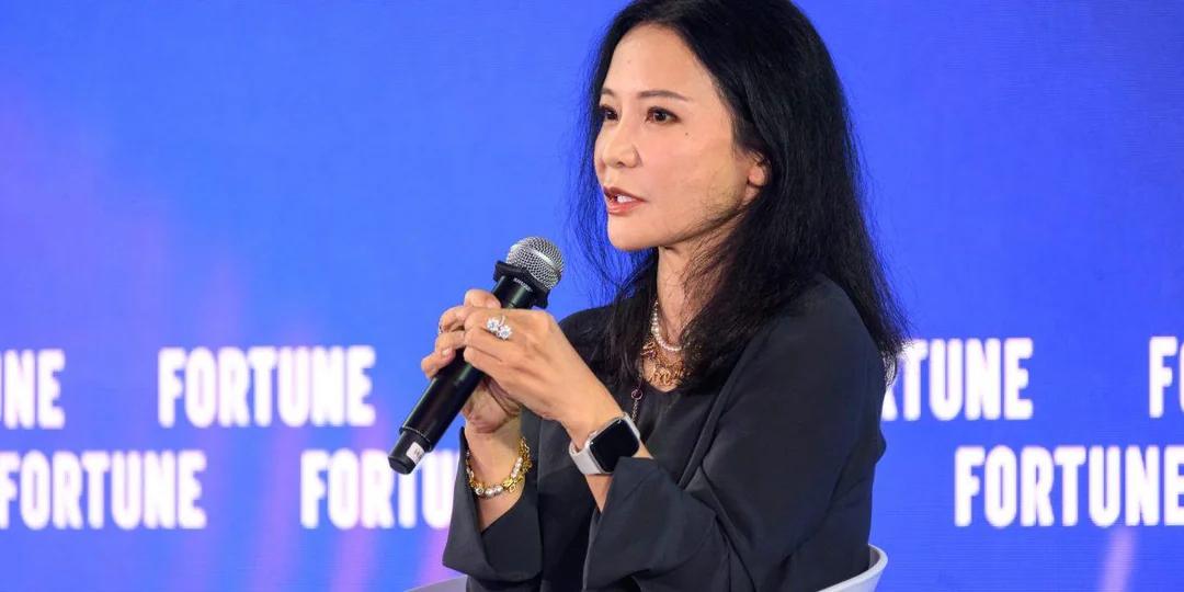 《财富》杂志做了一篇关于山姆会员店的有趣报道：朱莉娜如何将山姆会员店打造成沃尔玛