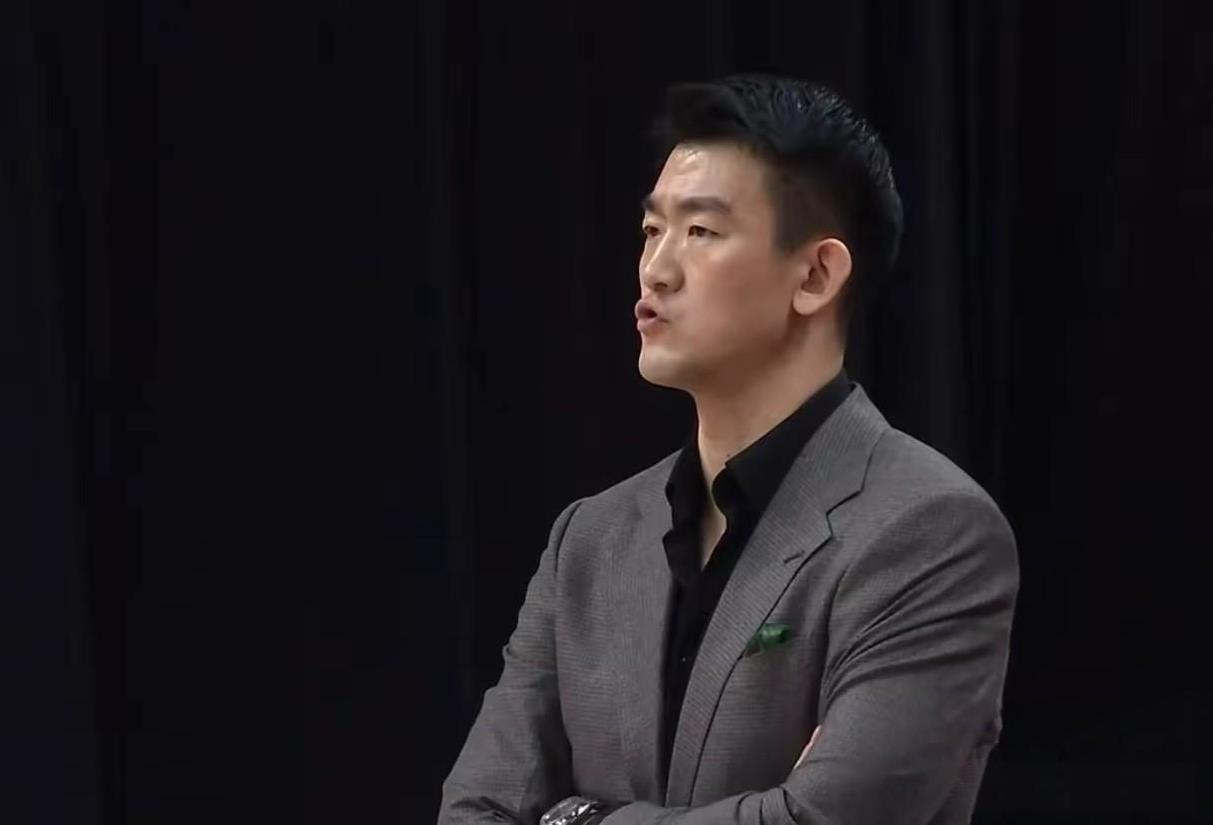 恕我直言！2025-2026赛季CBA八强将在以下八支球队产生，排名依次就不预