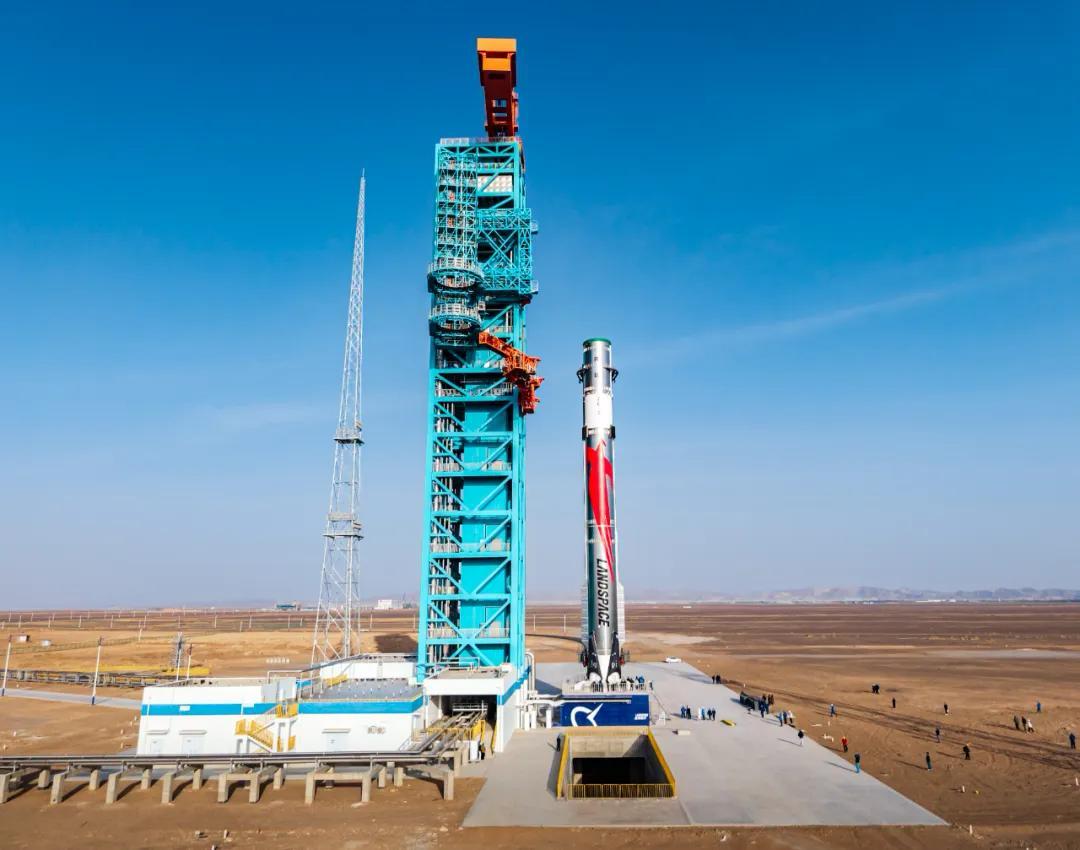 我国可重复使用火箭11月中旬首飞11月9日消息，中国首款可投入