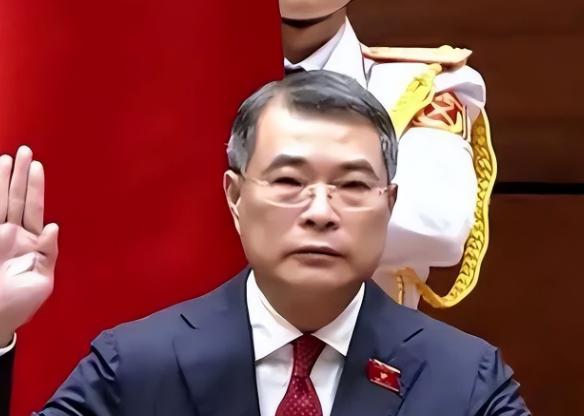 对华变脸！侵占南海主权在前，却猛砸30亿求中国合作，原因不简单说白了，越南现