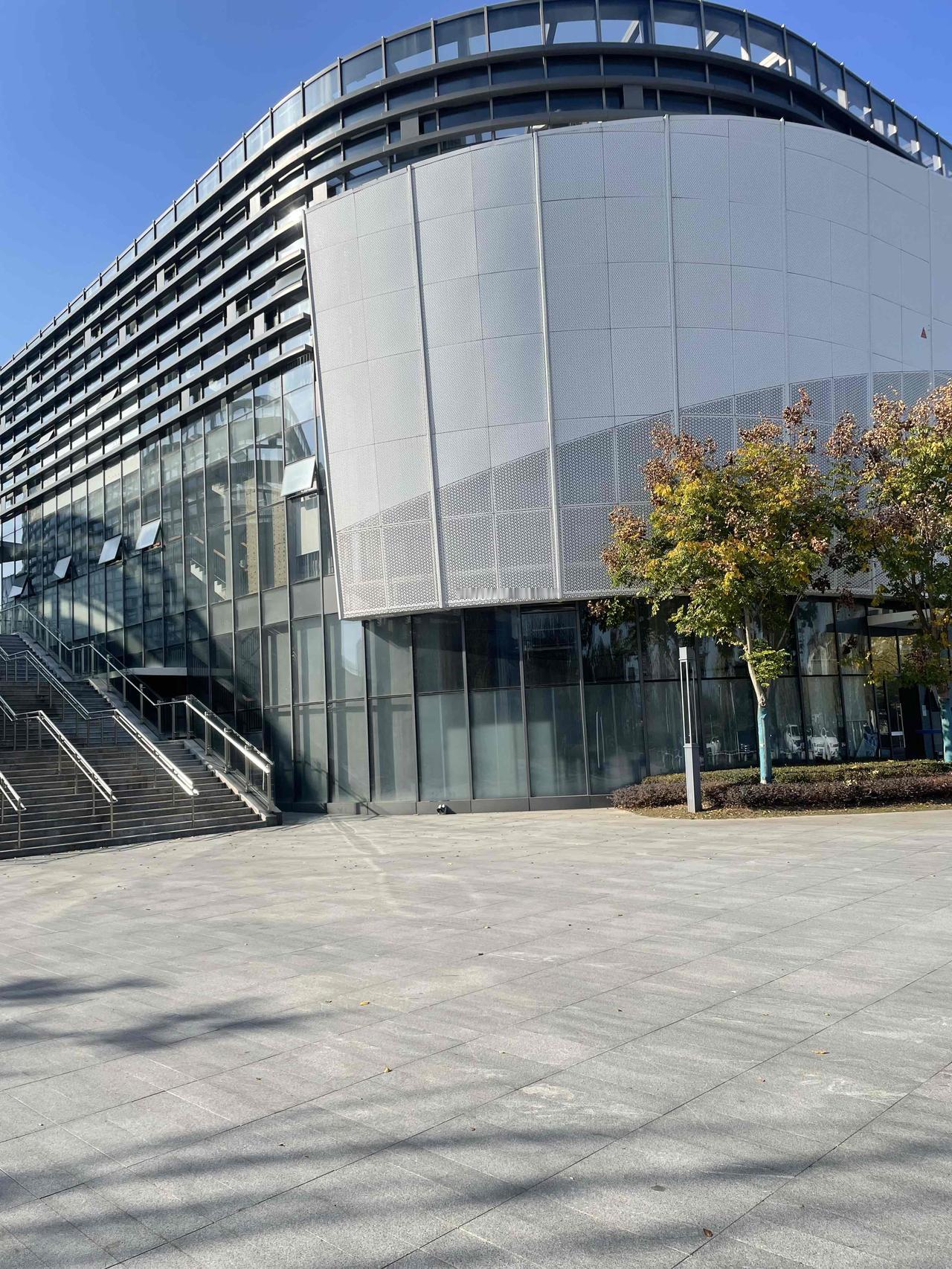 中学生的焦虑与恐慌前天上高中的儿子给我打电话，说了一句“老爸我好累”，我心中