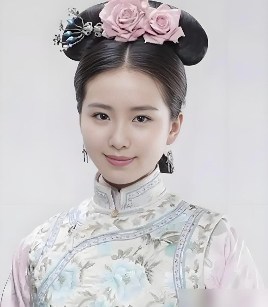 最近重刷《步步惊心》，才咂摸出味儿来：若曦的悲剧，纯属自找。她那套既要又要的玩法