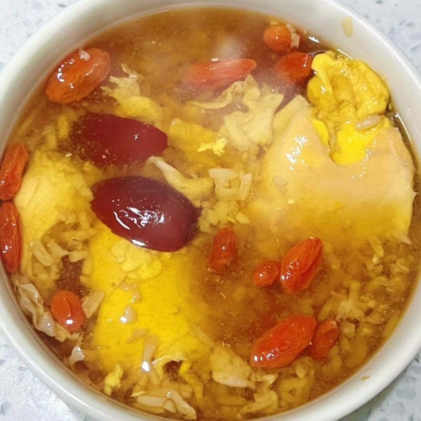 想问问大家喜欢吃红糖煮鸡蛋吗我记得月子里每天都吃6-7个出月子也还意犹未尽