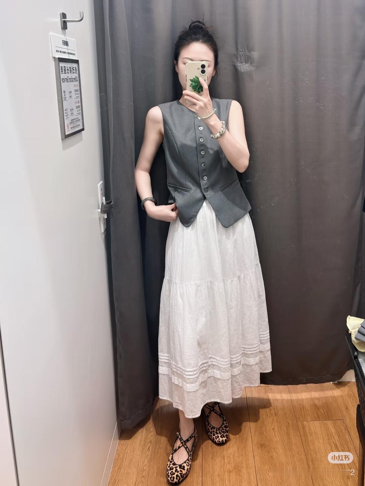 老钱风还得是优衣库呀～我的时尚缪斯前段时间买的套装终于能拿出来穿啦～老钱风我