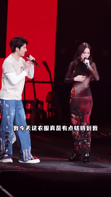 演唱会嘉宾就得找Ella这样的，能唱能跳业务能力强并且又很有梗，很放得开能把演唱