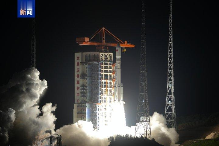 我国成功发射卫星互联网低轨卫星