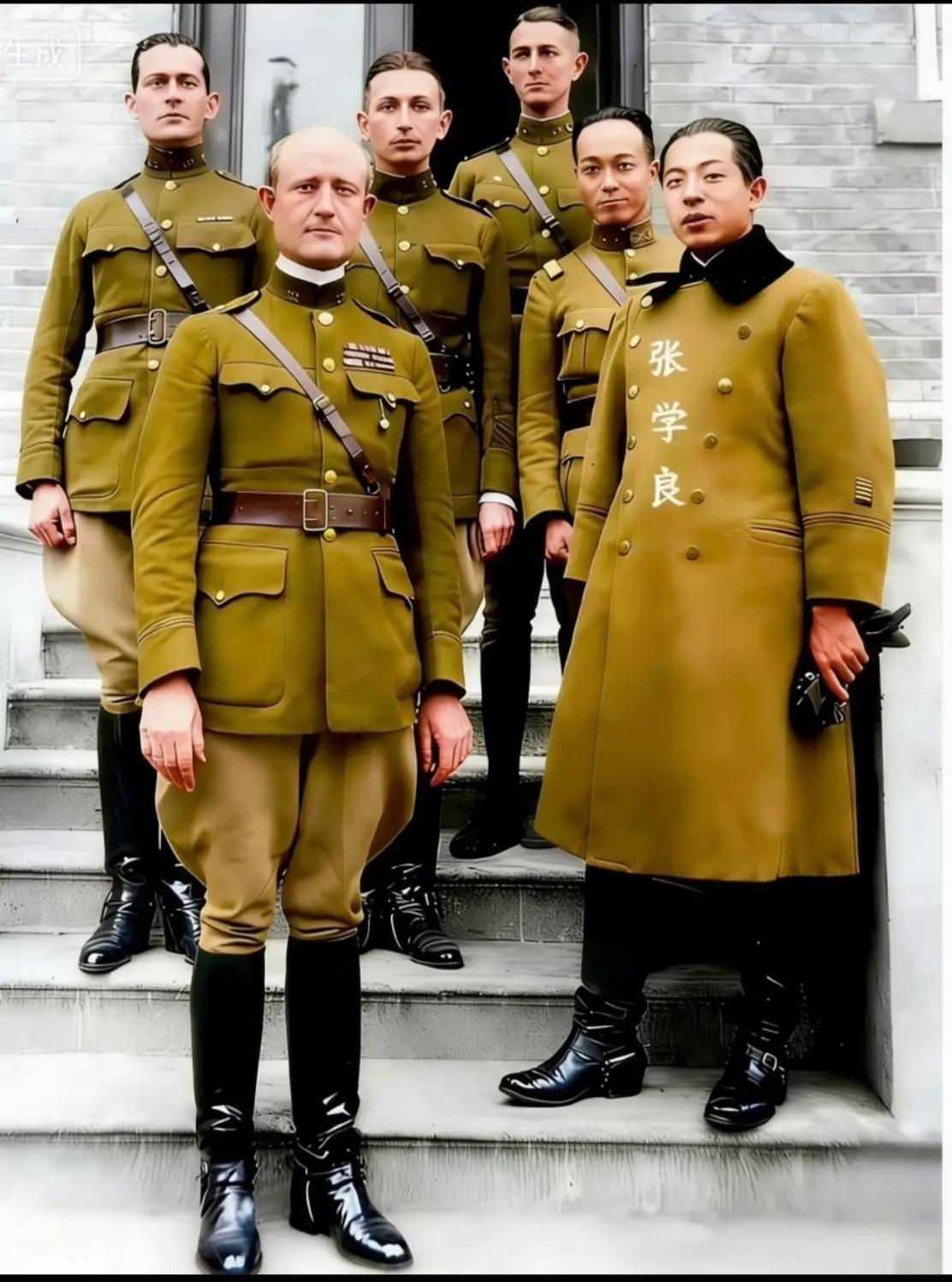 1920年代末，张学良与德国军事顾问在沈阳帅府台阶上合影，意气风发。这是他主