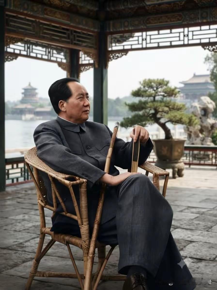 路线错了，知识越多越反动。——毛泽东