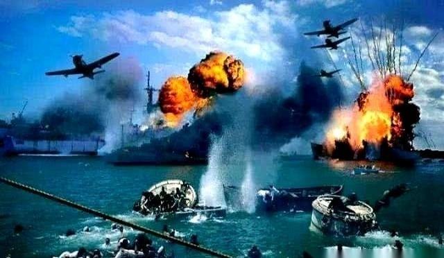 我告诉你产能过剩的尽头是什么。是战争。 很多时候，我们总觉得产能过剩是制造业