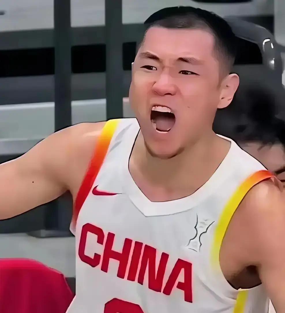 山东高速新赛季19人大名单刚放出来，冲击四强的心思藏都藏不住。队长是高诗岩