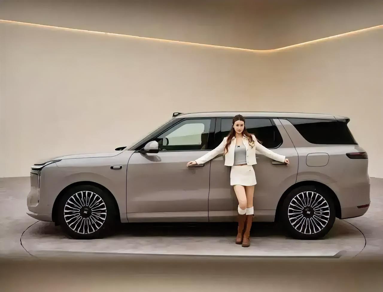 十二生肖的贵人1、属羊的人，贵人多为伴侣。2、属蛇的人，贵人多半是自己。3