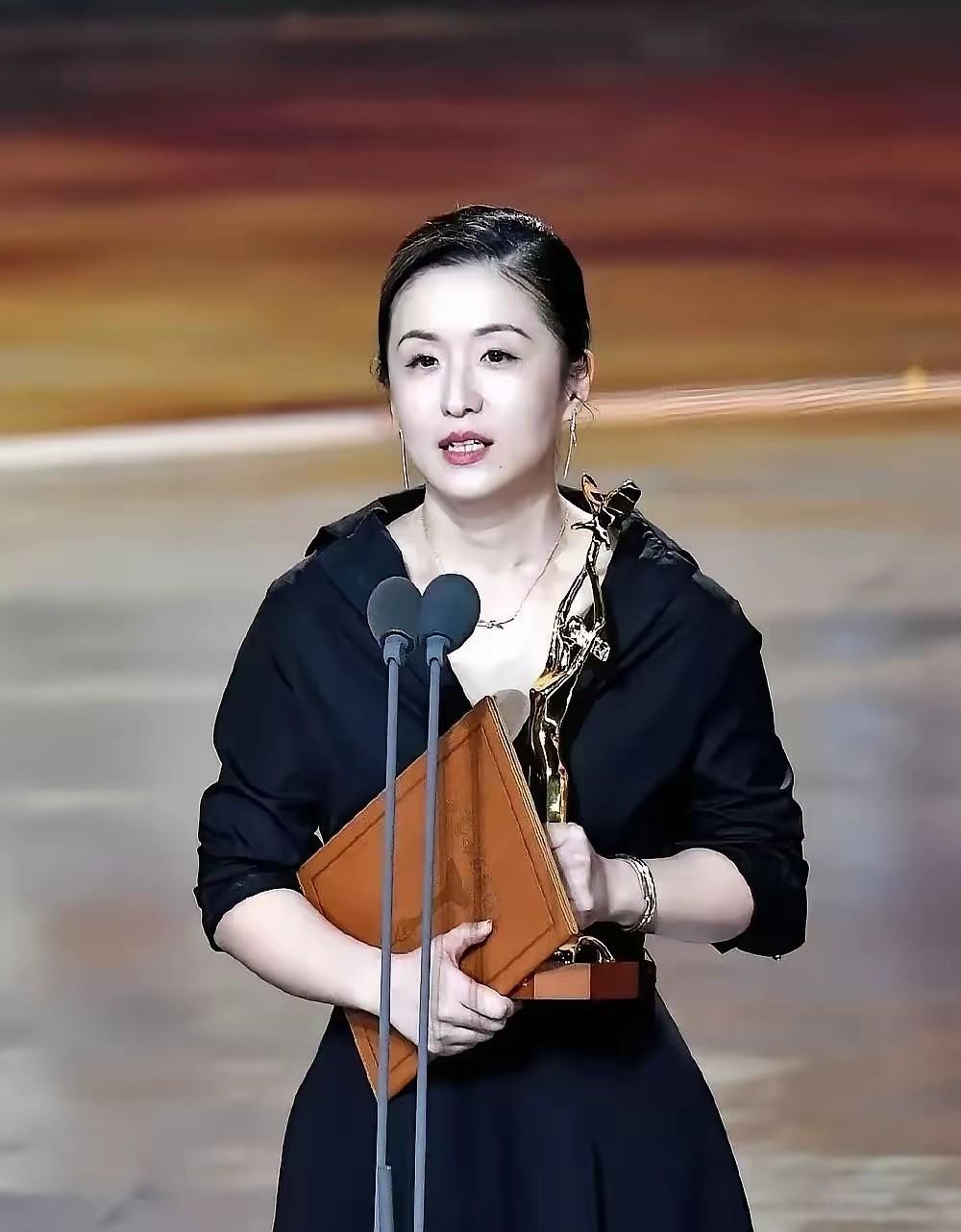 我还是比较喜欢陈道明、靳东、游本昌的，编剧秦雯对三位老师的评价跟我内心的想法一致