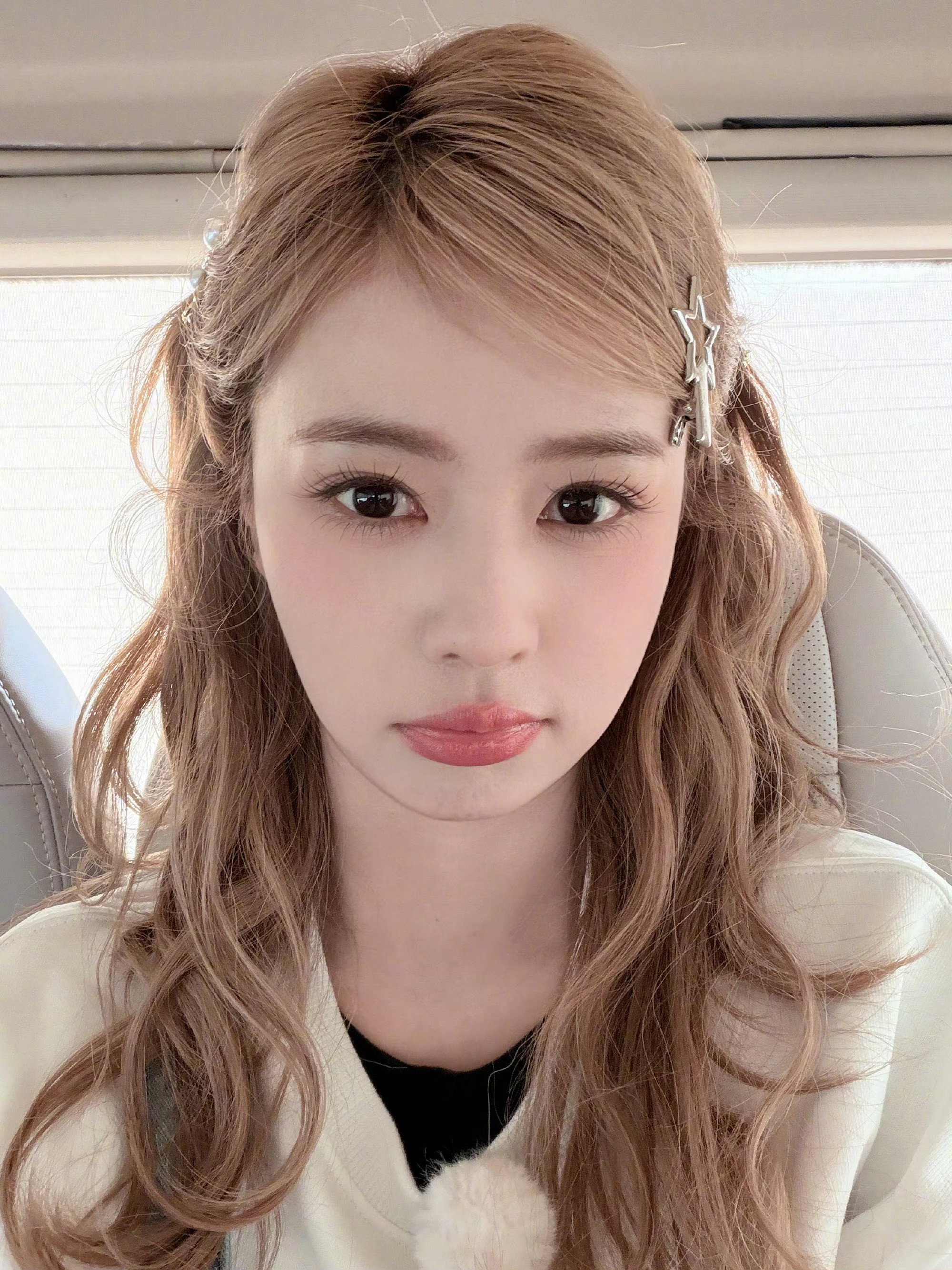 白鹿真的好可爱呀！！！