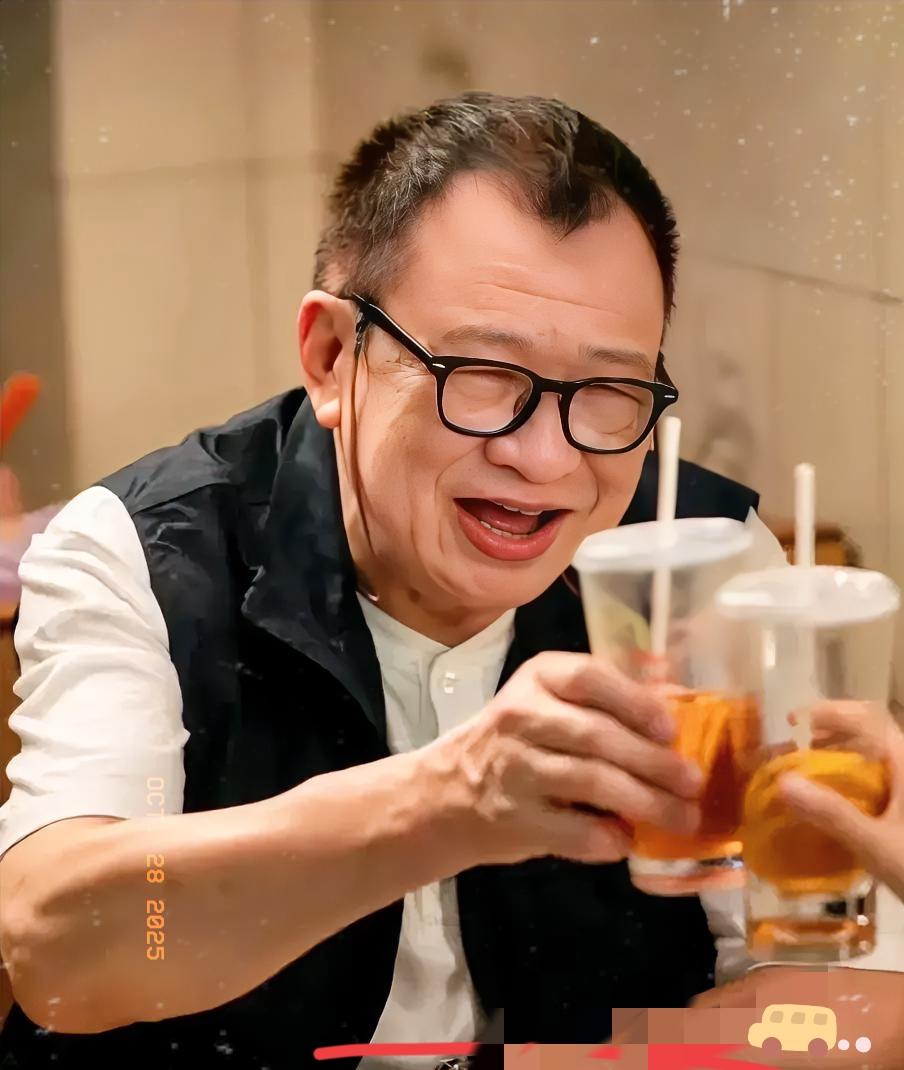 人生苦短,来日并不方长。有钱就把日子过好点,没钱就将心情调整好。去吃你想