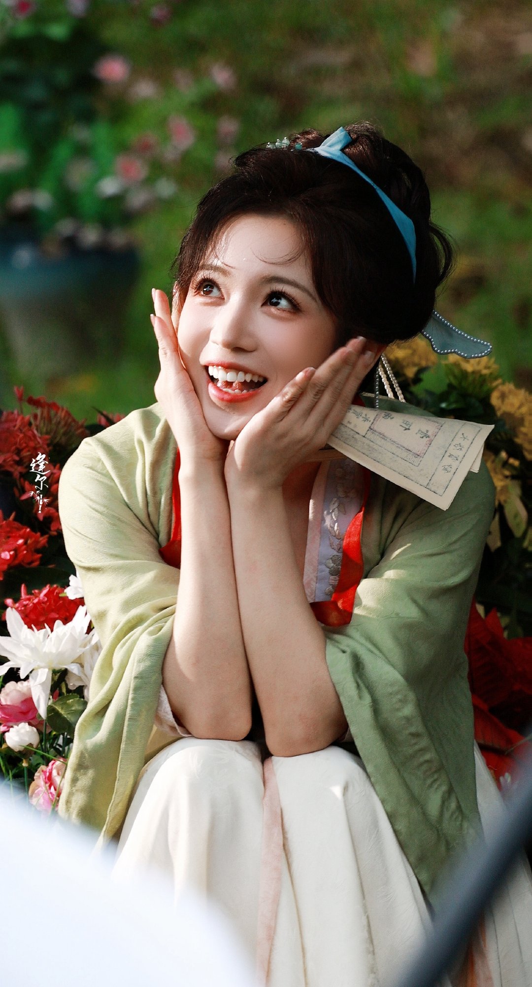 #代露娃妈妈眼神#老娃要是我闺女就好了，我虽然没养过娃，但是绝不可能做的比她妈还差劲，这么漂亮可爱的