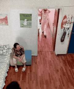 有时候一个吻、一个微笑，变成了夫妻间默契的暗示，干差烈火一点就燃，老公今天有个好