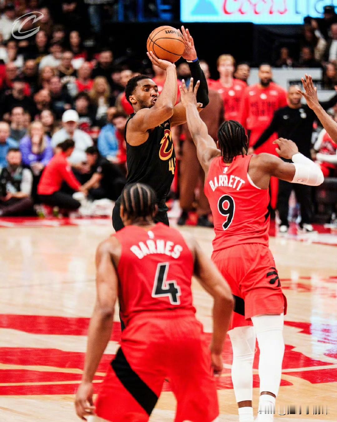 猛龙如今一定在暗自窃喜，当初拼尽全力的去打收官战，然后选择季后赛打骑士...