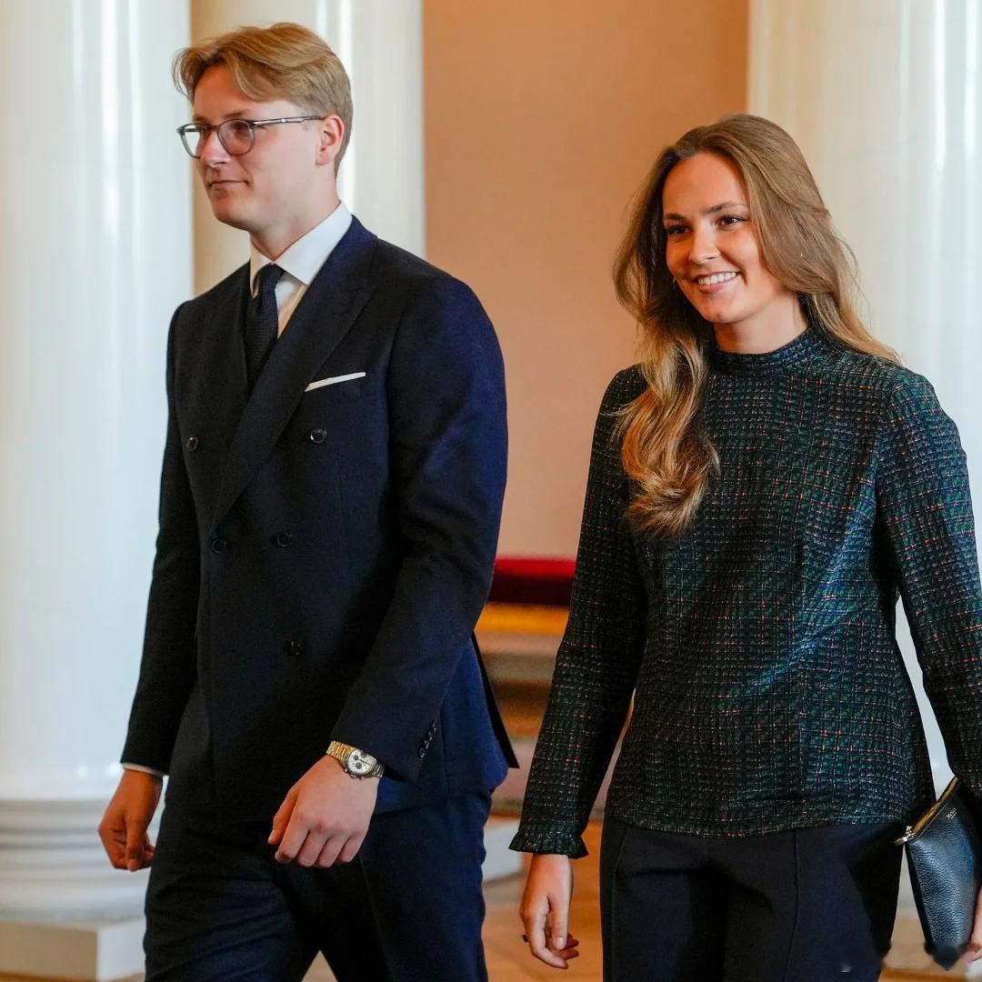 挪威王室🇳🇴4月10日，哈肯王储、梅特-玛丽特王储妃、英格丽德·亚历山德拉