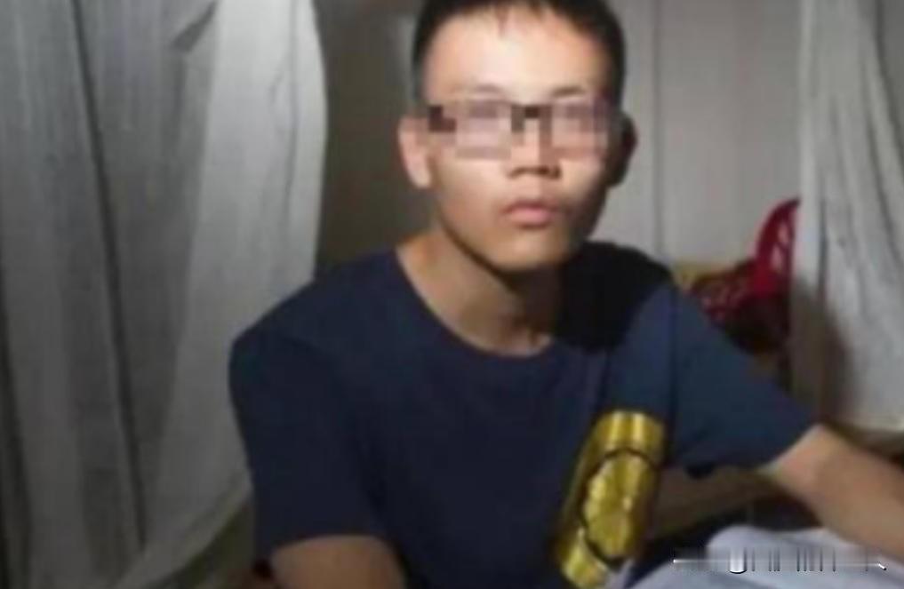 2015年湖南一学霸，高考只考了239分，全校老师都不相信，然而当调取了监控录像