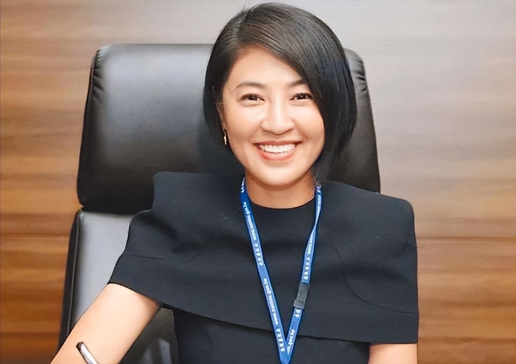 国民党主席之争，郑丽文又迎来强援，蓝营美女县长！现在各个参选人都忙着跑地方拉