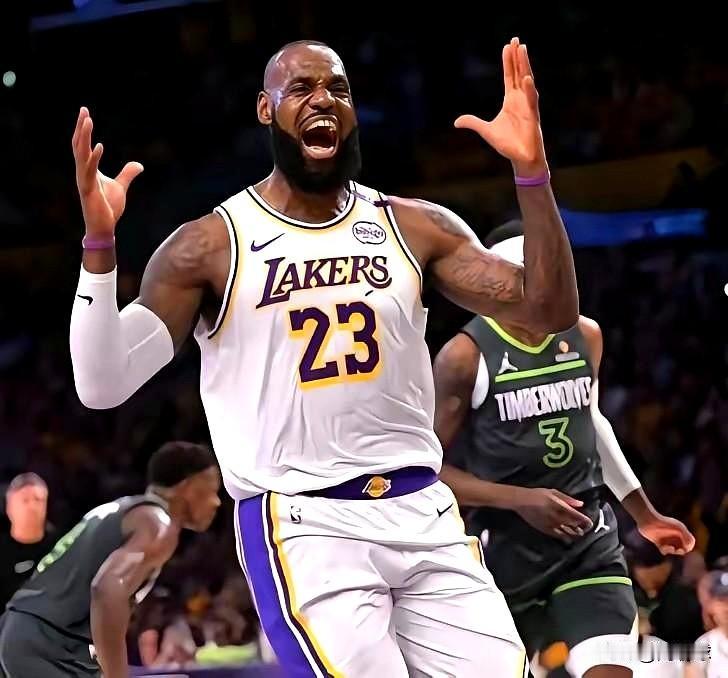 詹姆斯明天轮休，可我心里总有种预感：湖人还是会赢。这世道真有意思，大家都在“演