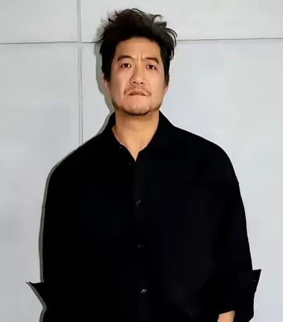 他可能是全中国最让制片人头疼的演员！有这么一位演员，明明已经是圈里难得的实力派，