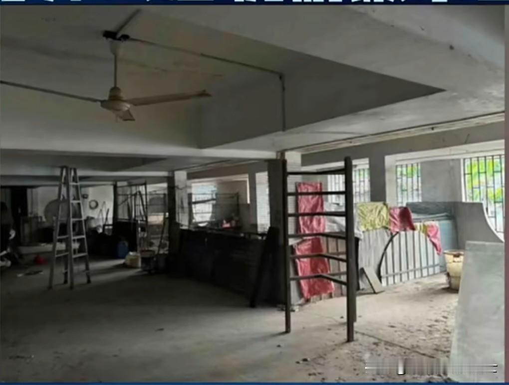 私自占据、使用人家的房子，你还有理了？近日，福建泉州南安梅山镇村民陈先生返乡