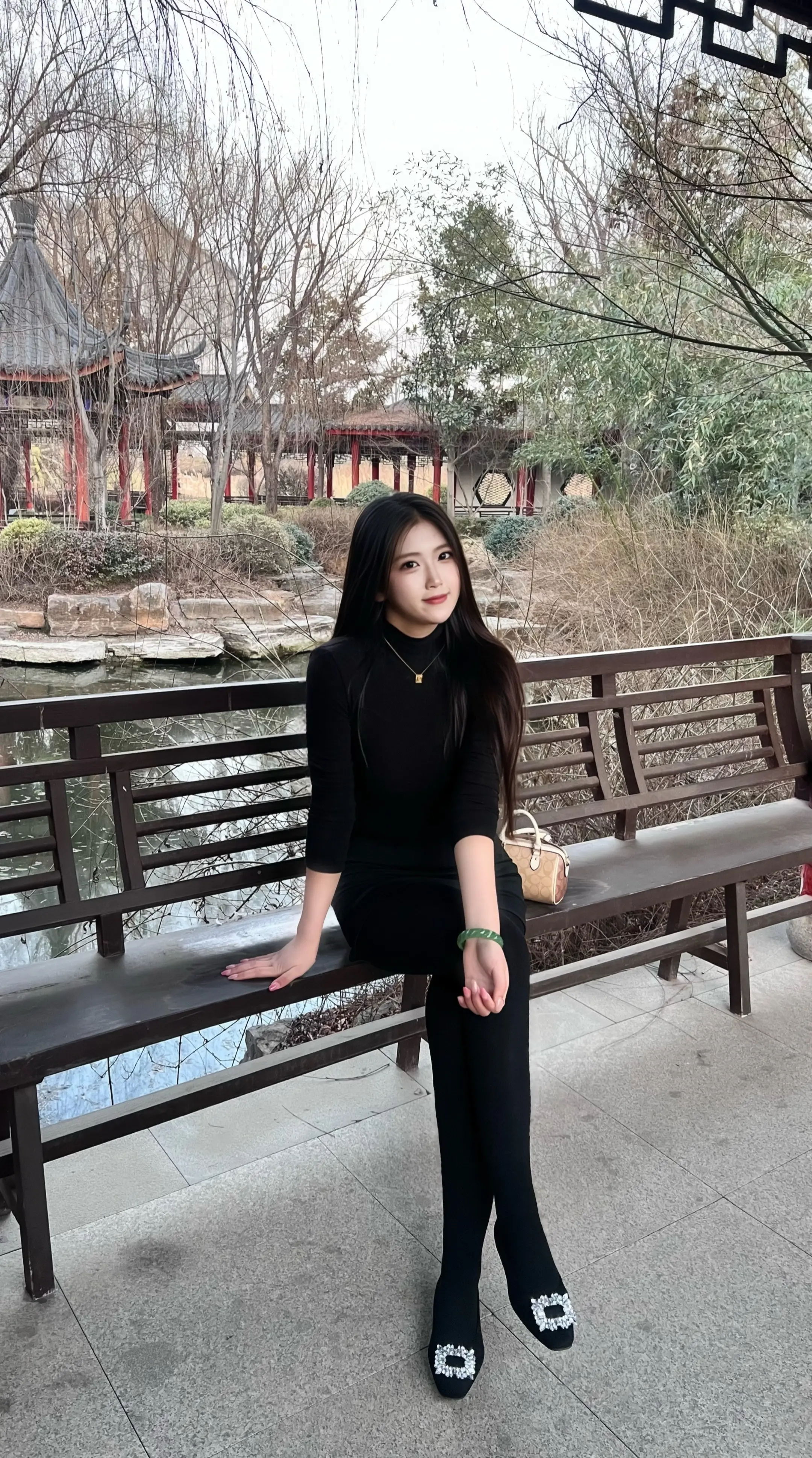 厚黑我穿了 我的商务男孩呢。