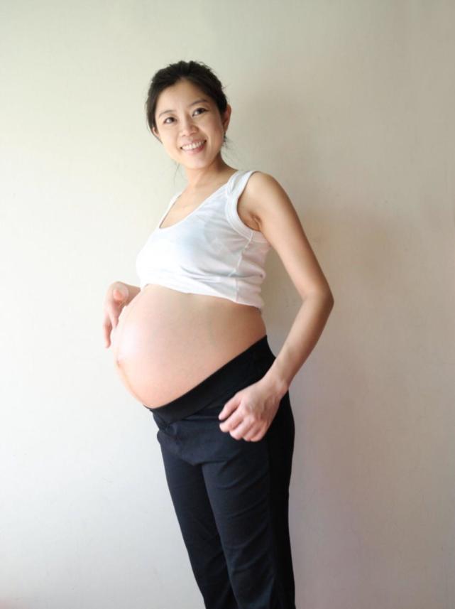 孩子刚满月, 孕妇剖腹产的刀口出现溃烂, 老公的做法让人心寒