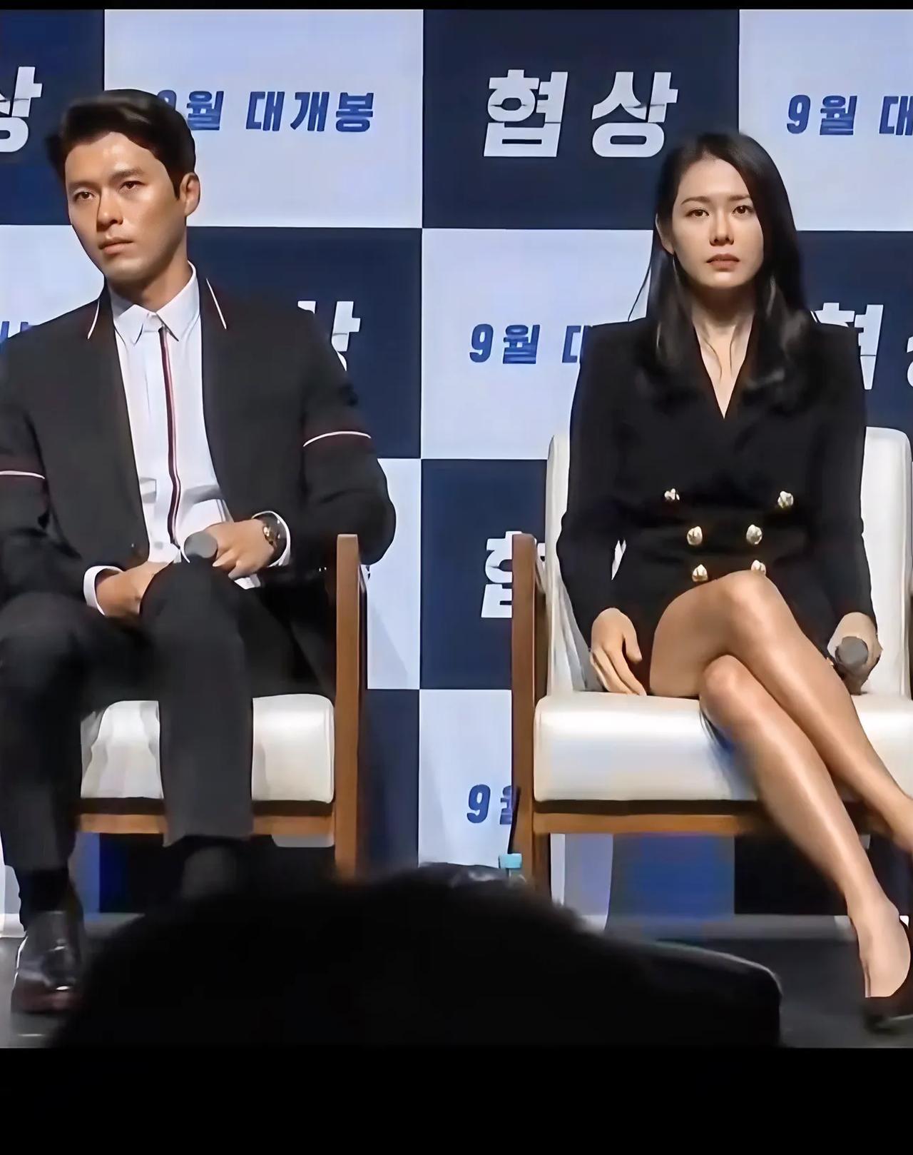 郎才女貌，她俩的剧我都看过，有演技有颜值！没想到他们还是夫妻啊！