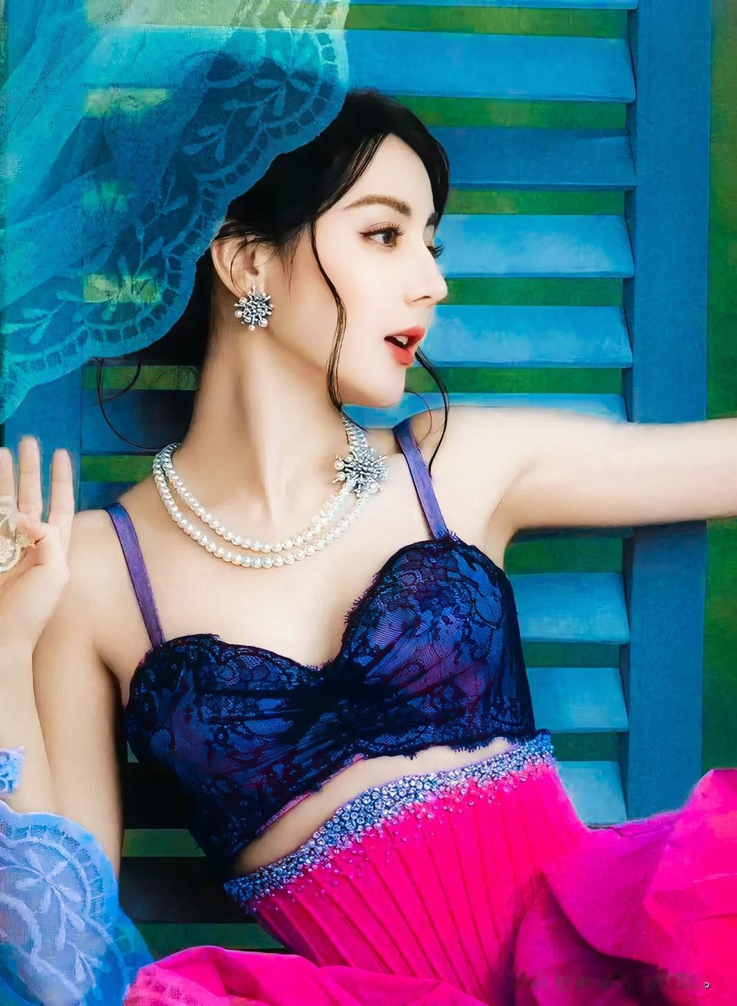 灼华美到词穷了💞女神情韵