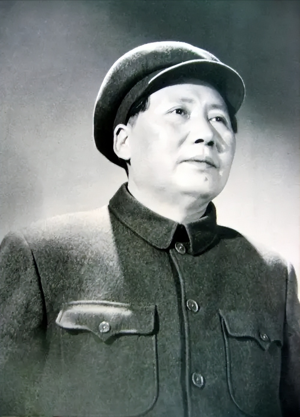 1956年10月6日，毛主席一行“私自”在外面吃了顿羊肉泡馍。付账时，大家全都看