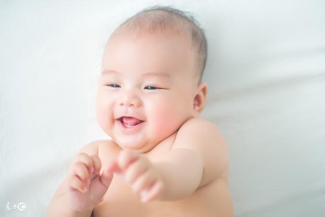 小孩得了鹅口疮会怎样? 吞咽困难, 全身念珠菌感染。还真不是夸!