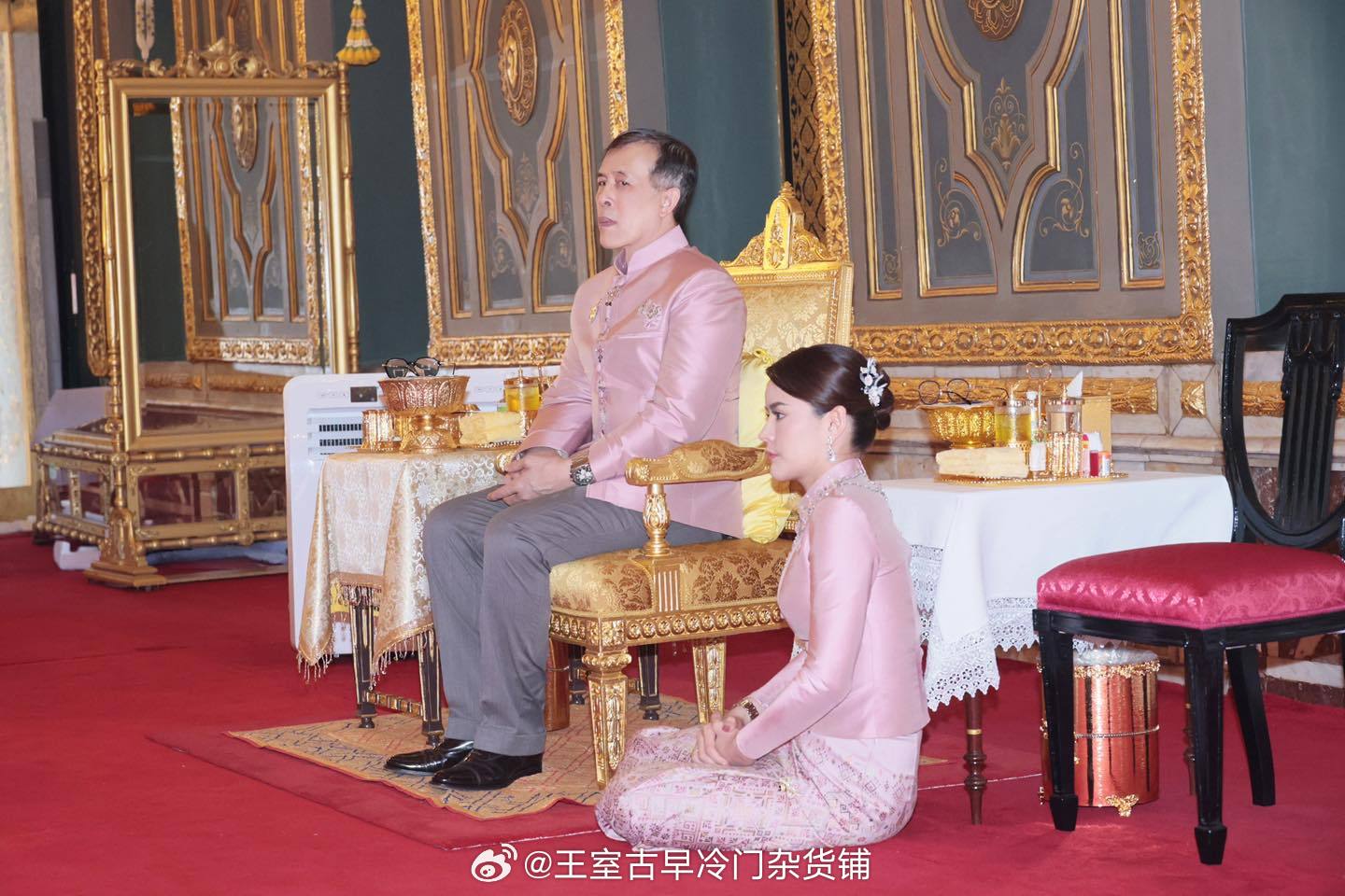 王室王室泰国王室奥拉侬哈哈哈果然是真的大家记不记得，去年九月份曾经发过一组照片