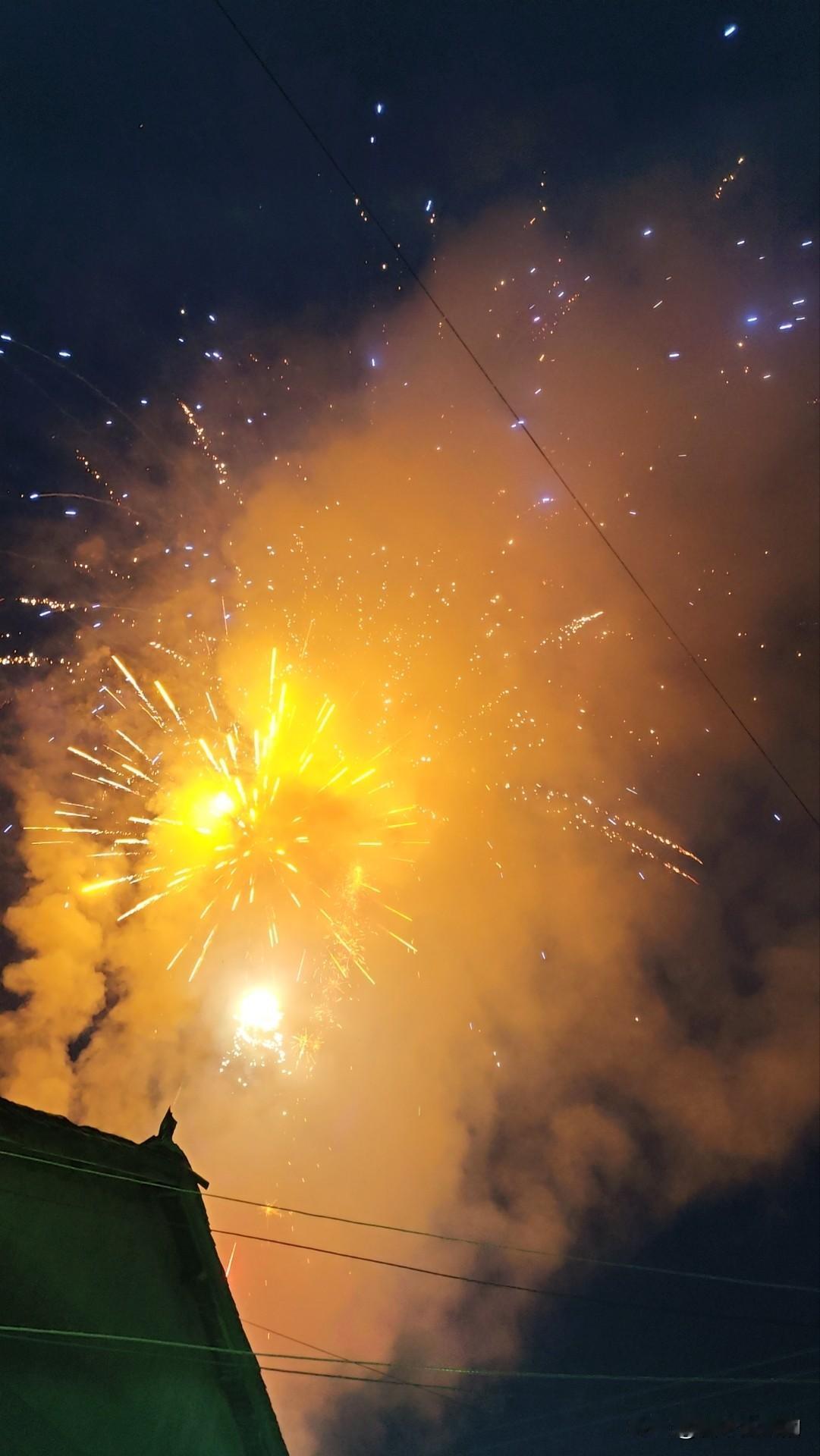 人到中年才懂：啥荣华富贵，都不如身子骨硬朗！家人们，过了四十岁，才算摸透生