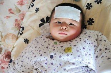 宝宝凌晨高烧39°C, 妈妈“揉”一“揉”立马退回37(收藏救急)