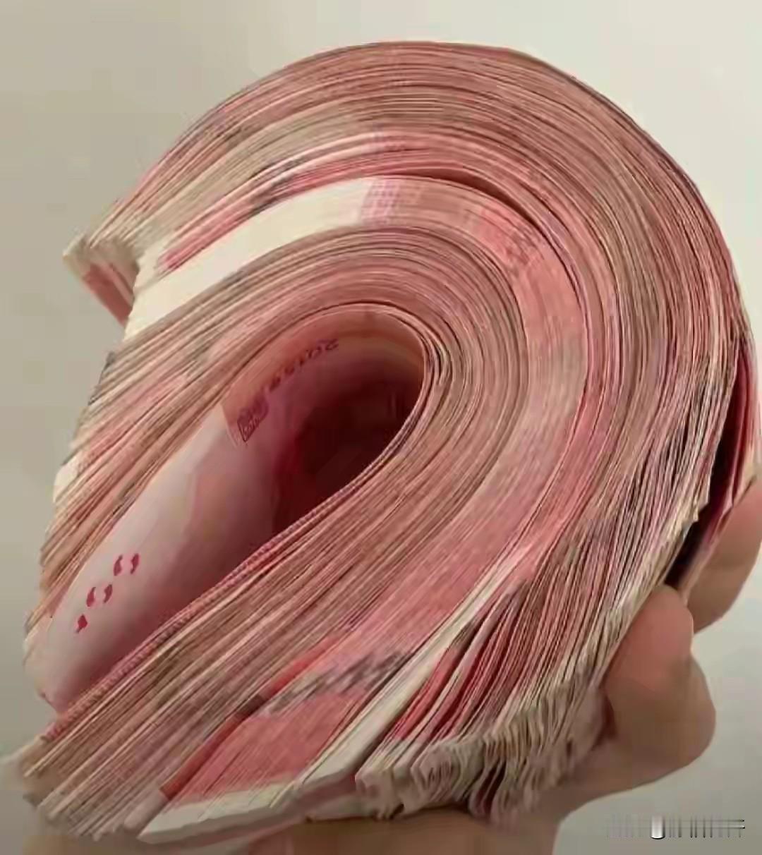 存钱存钱一定要存钱钱花起来太容易了我每天上班八小时辛苦一个月就是240个