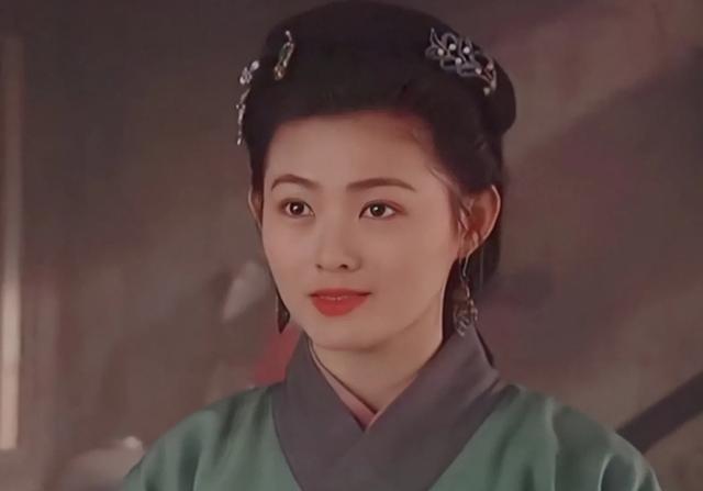 1994年《水浒传》筹拍前，自诩有几分姿色的梁丽对张纪中说：“你让我演潘金莲吧。