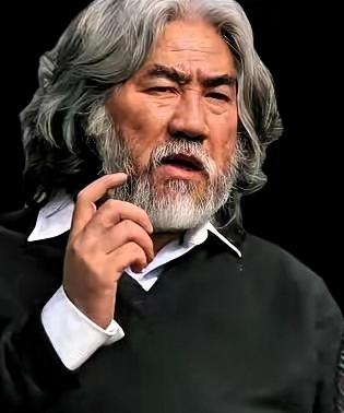 张纪中：从武侠宗师到失信人的陨落,大家都说他是武侠剧教父，以前风光得很，现在好